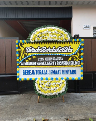 Papan Bunga Duka di Jangkar Mas